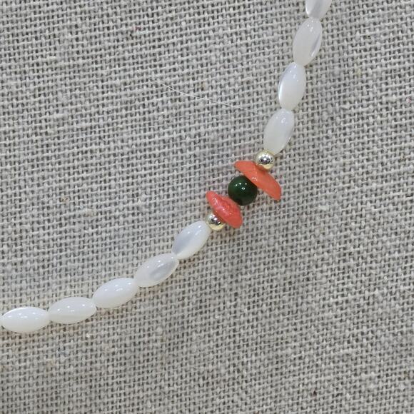 Jade Beads Coral Chips Mother of Pearl Rice Beads 18" Beaded Necklace - Picture 4 of 15